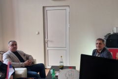 IMG-f81840b6fc2b6344c960817b7d5471f5-V