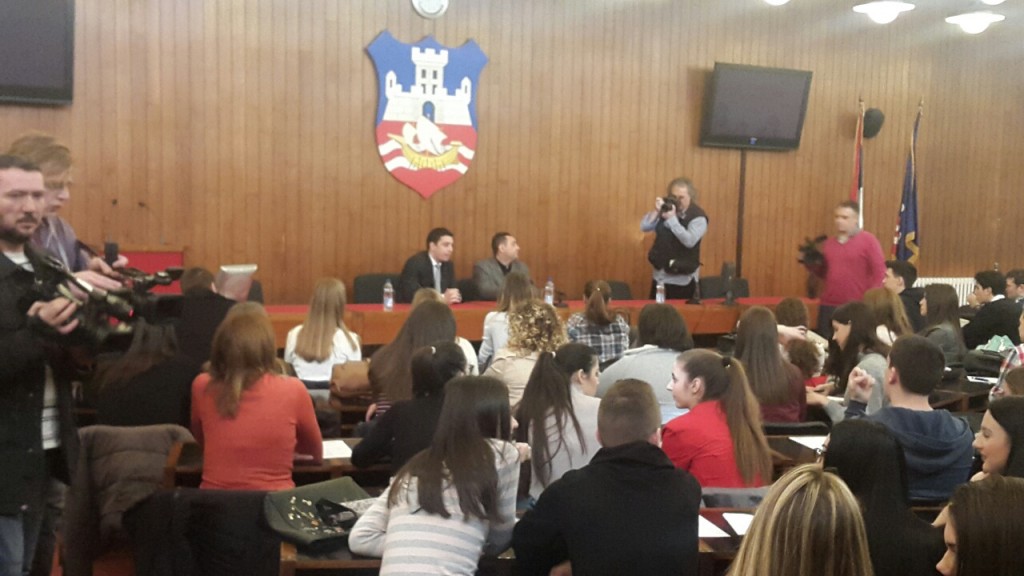 Znanjem_do_cilja_Ministar_Vulin_i_Dragomir_Petronijevic